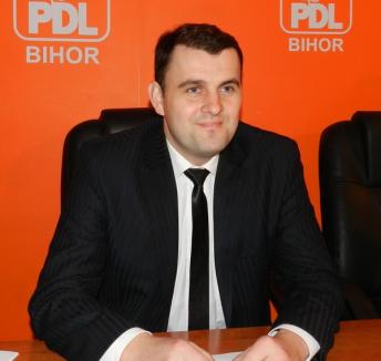 Deşi a pierdut alegerile cu 10%, PDL-istul Oraş mai trage o dată la Primăria Drăgăneşti 